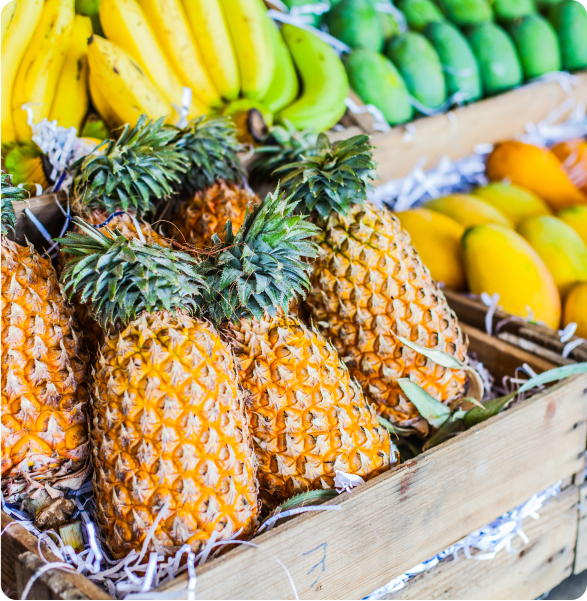 ananas and bananas fruilts